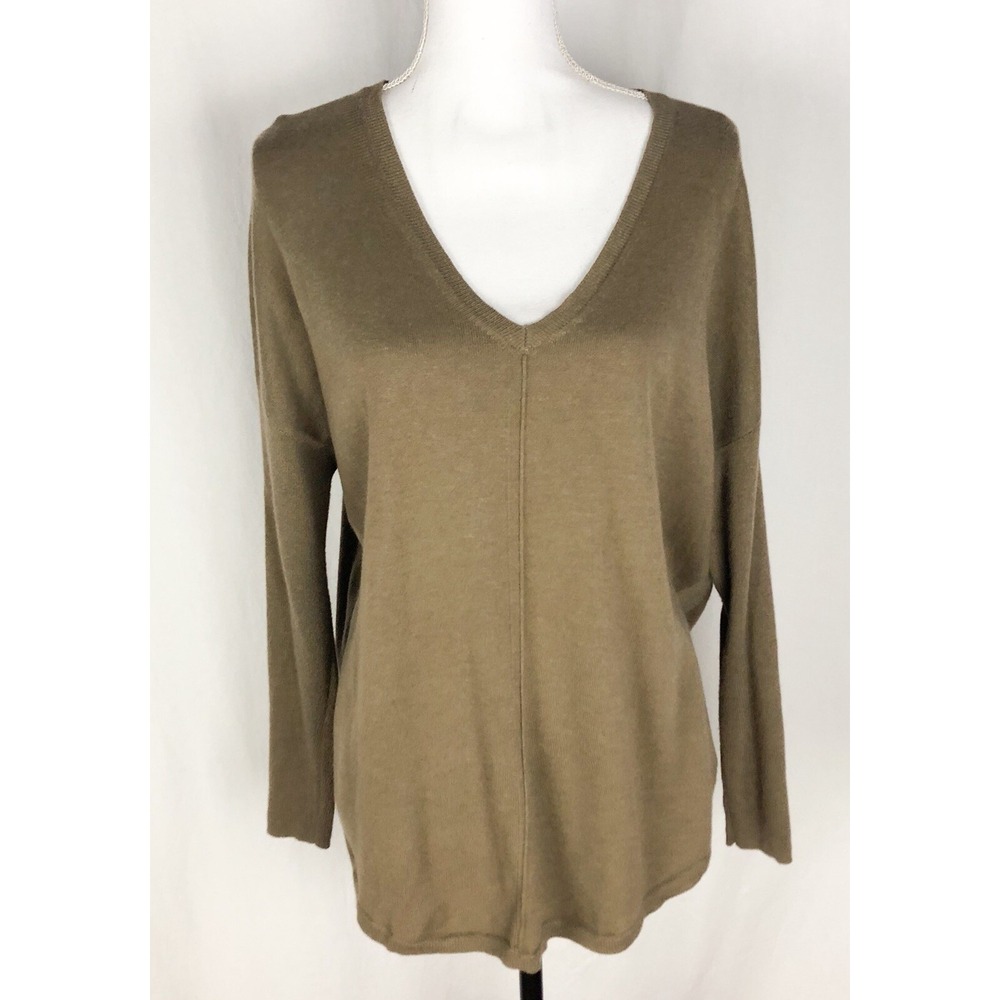 Trouve Long Sleeve Size M Brown V Neck Knit Sweater Top